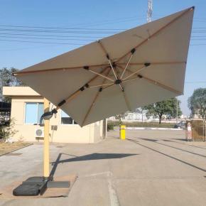 3 × 3 m Adjustable Roma Umbrella UMB-036